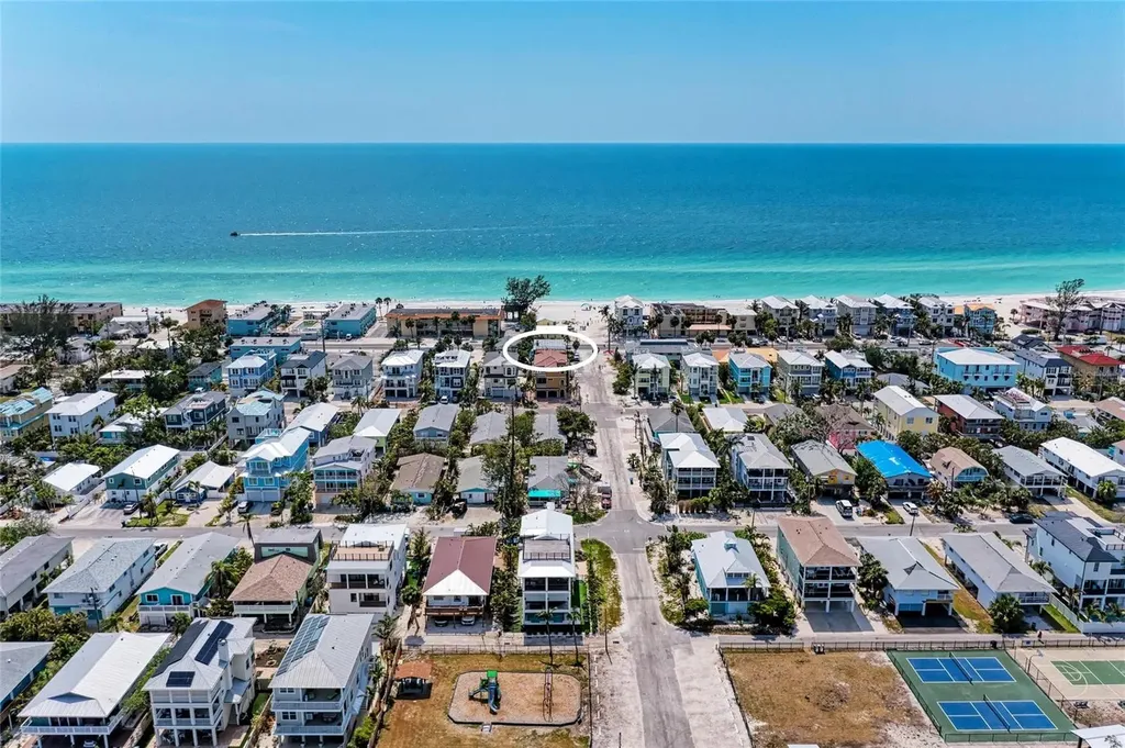 101 25th Street N Bradenton Beach FL 34217
