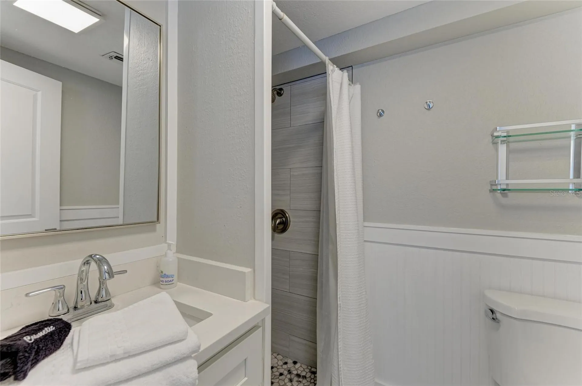 101 25th Street N Bradenton Beach FL 34217