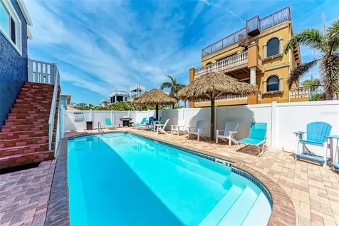 101 25th Street N Bradenton Beach FL 34217