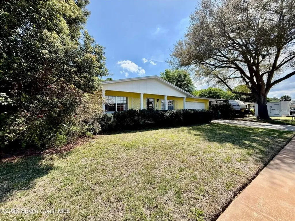 121 Maplewood Drive Titusville FL 32796