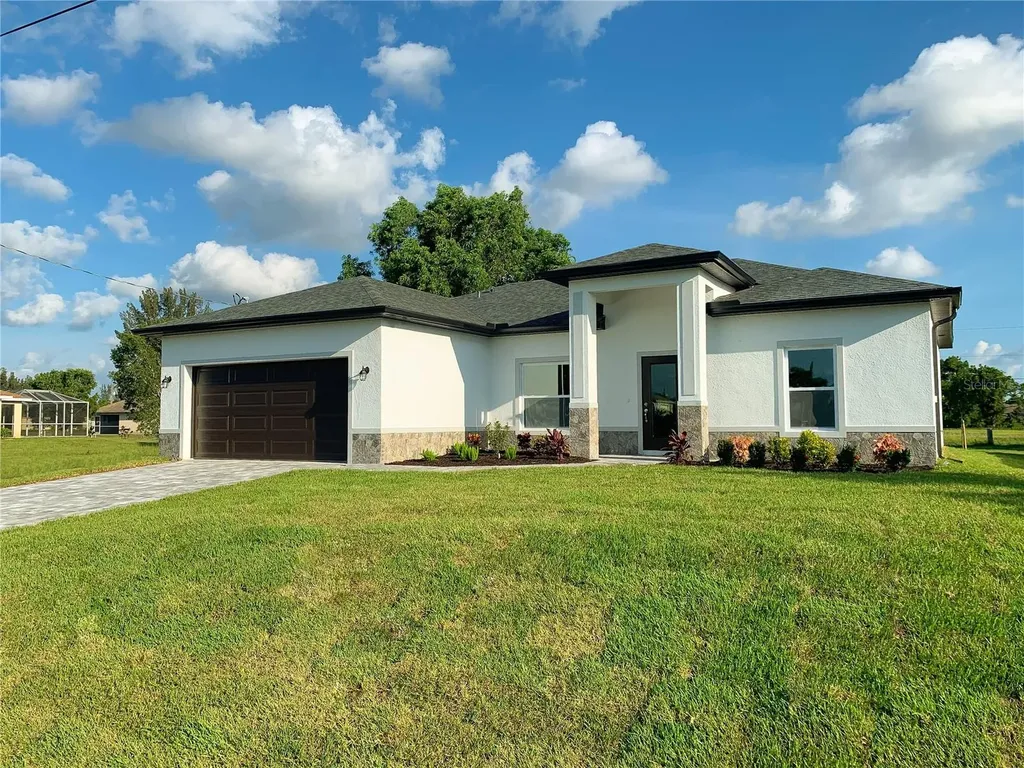 3267 Lanai Avenue North Port FL 34288
