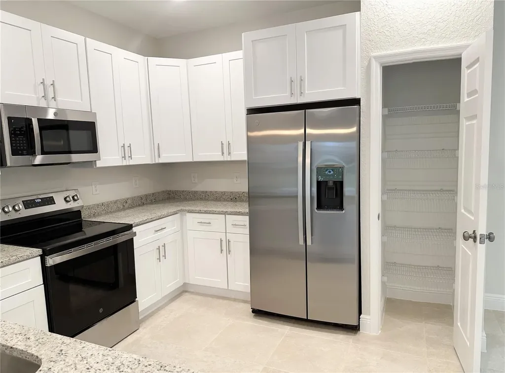 3267 Lanai Avenue North Port FL 34288