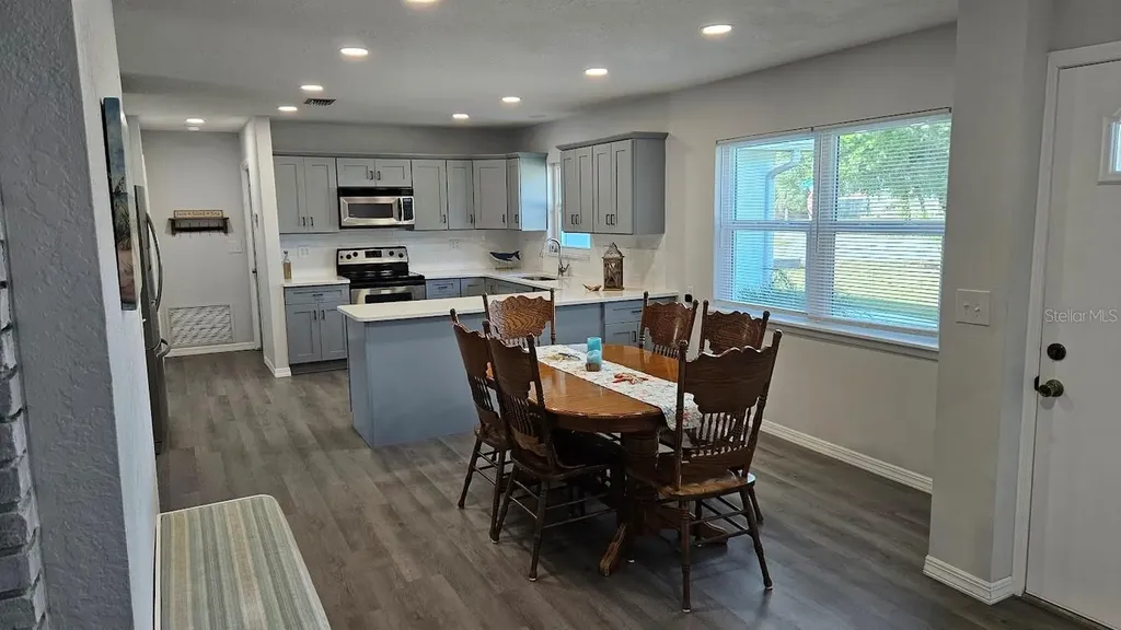 2101 Arrowhead Avenue Deltona FL 32725