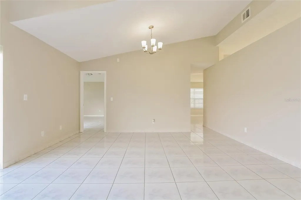 1515 Wood Violet Drive Orlando FL 32824