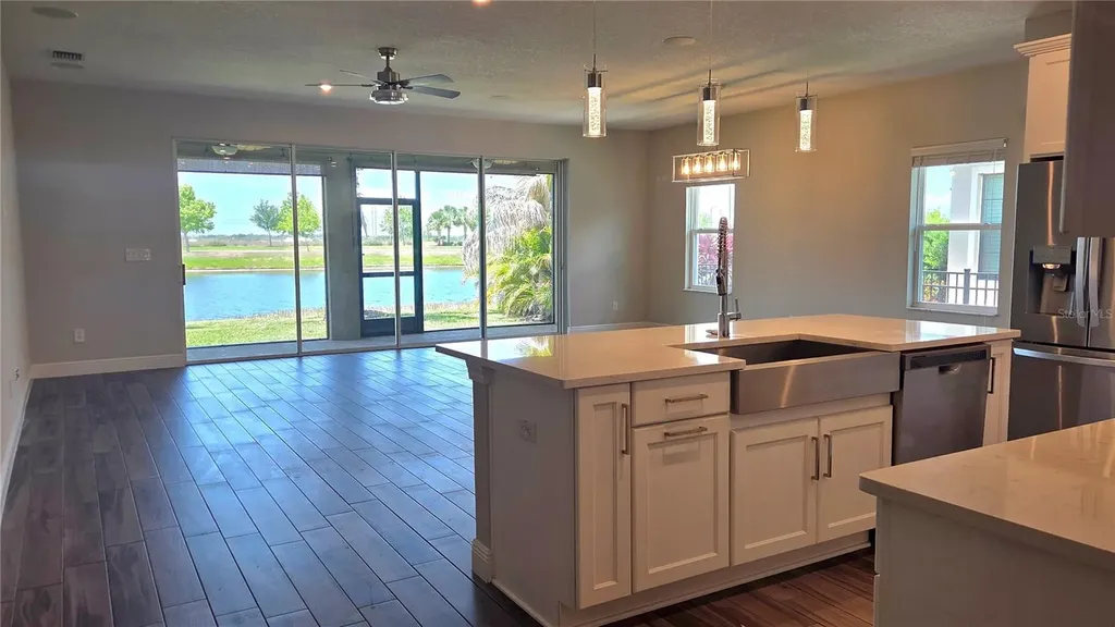 5830 Silver Sun Drive Apollo Beach FL 33572