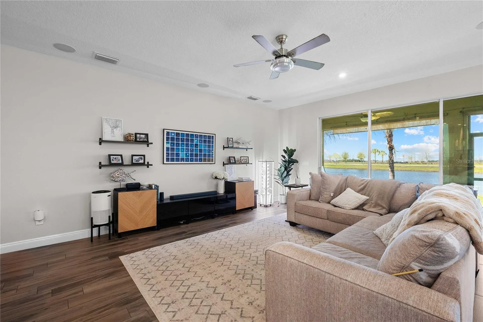 5830 Silver Sun Drive Apollo Beach FL 33572
