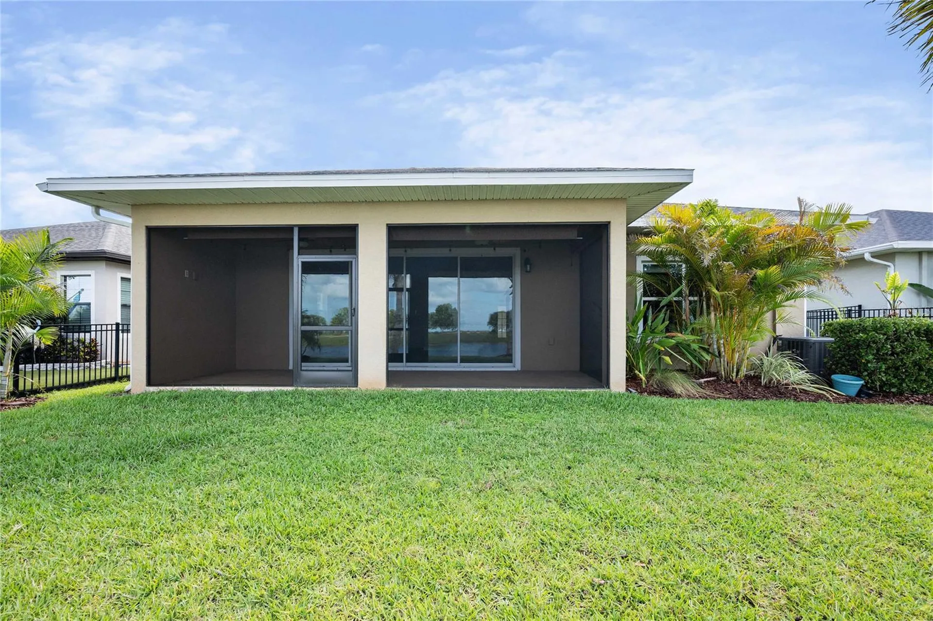 5830 Silver Sun Drive Apollo Beach FL 33572