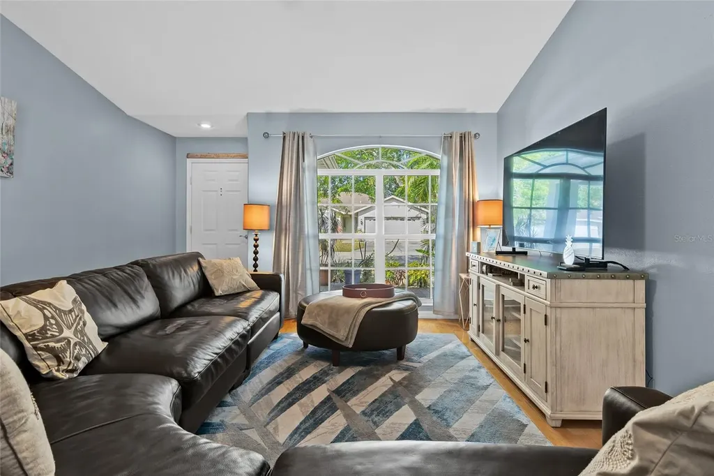 2718 Feiffer Circle Sarasota FL 34235