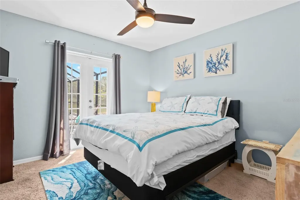 2718 Feiffer Circle Sarasota FL 34235