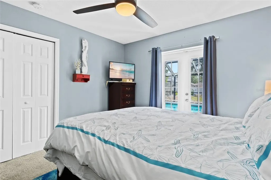 2718 Feiffer Circle Sarasota FL 34235