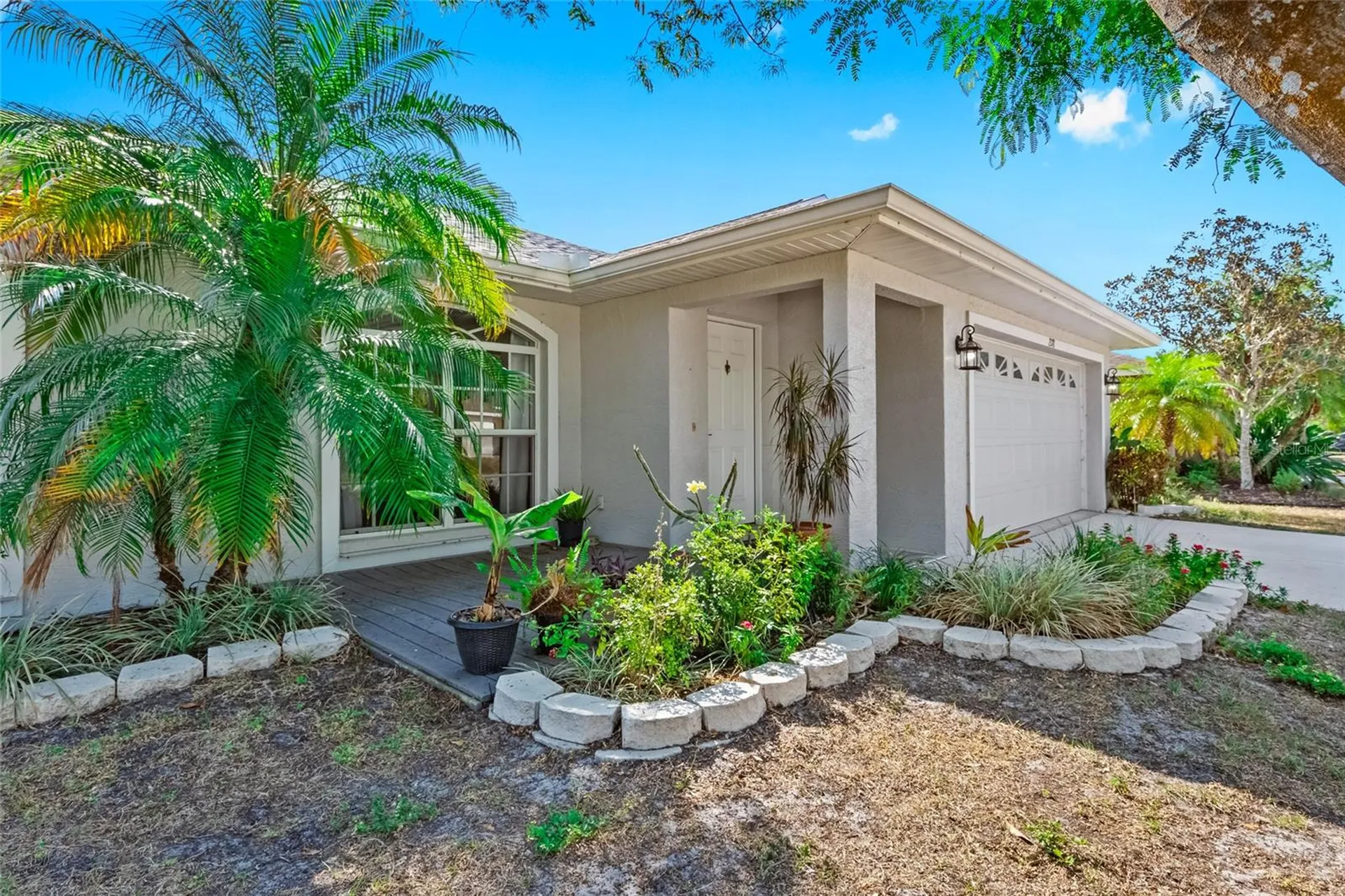 2718 Feiffer Circle Sarasota FL 34235