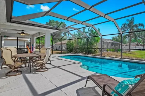 2718 Feiffer Circle Sarasota FL 34235