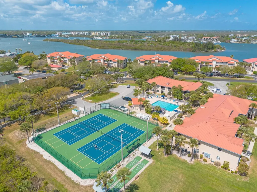 402 Bouchelle Drive New Smyrna Beach FL 32169