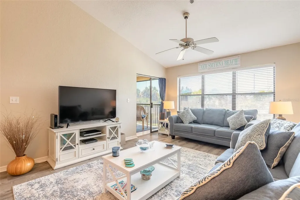 402 Bouchelle Drive New Smyrna Beach FL 32169
