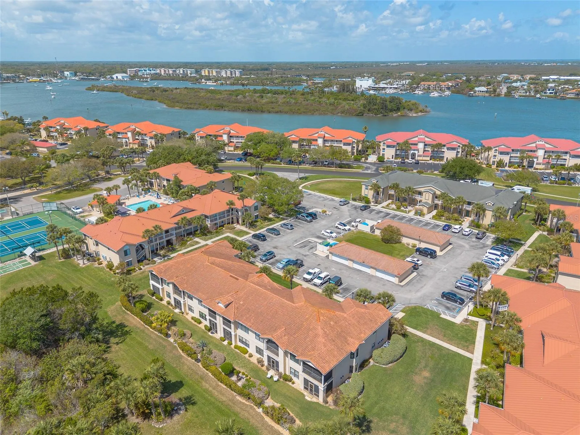 402 Bouchelle Drive New Smyrna Beach FL 32169