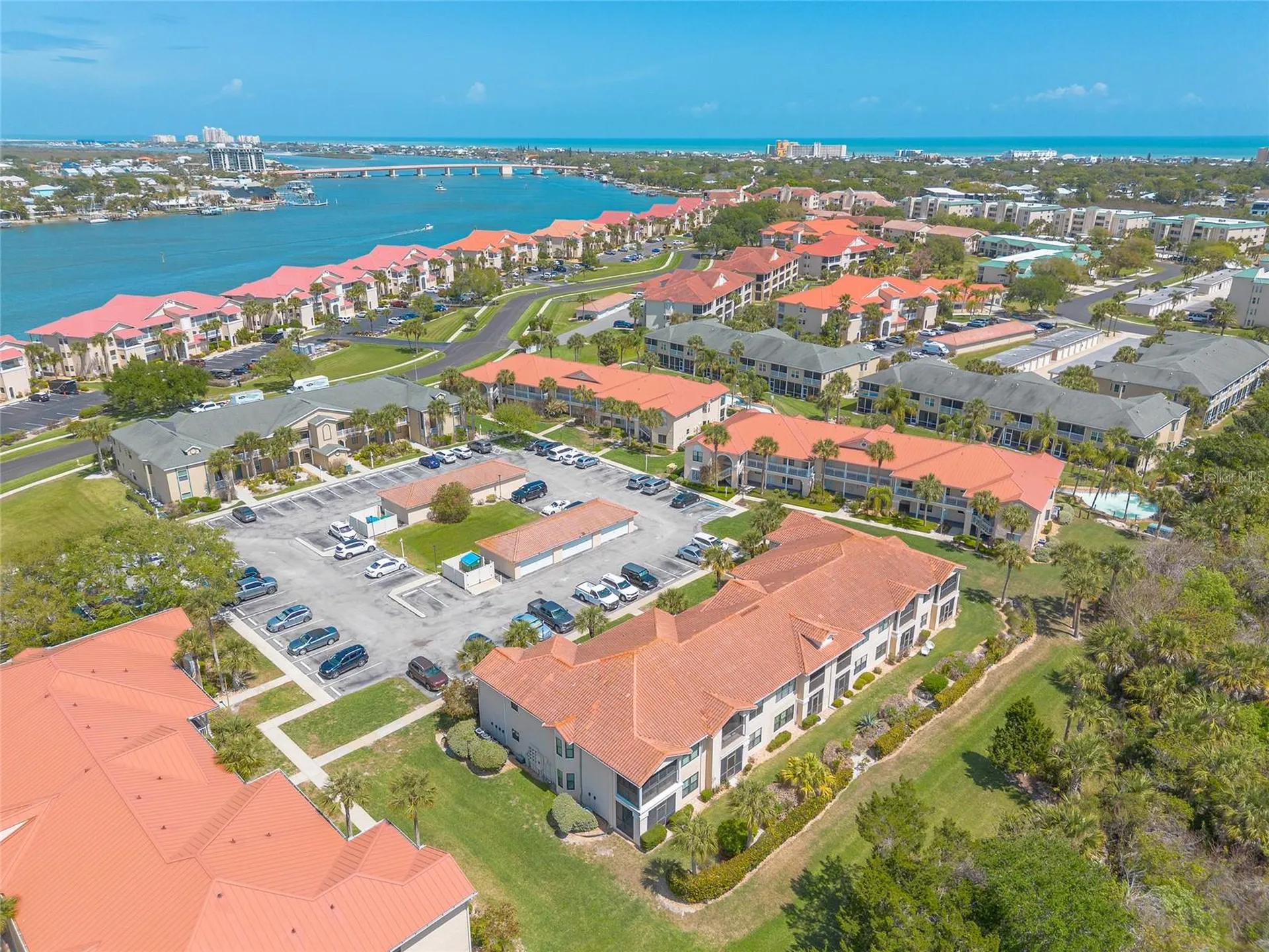 402 Bouchelle Drive New Smyrna Beach FL 32169