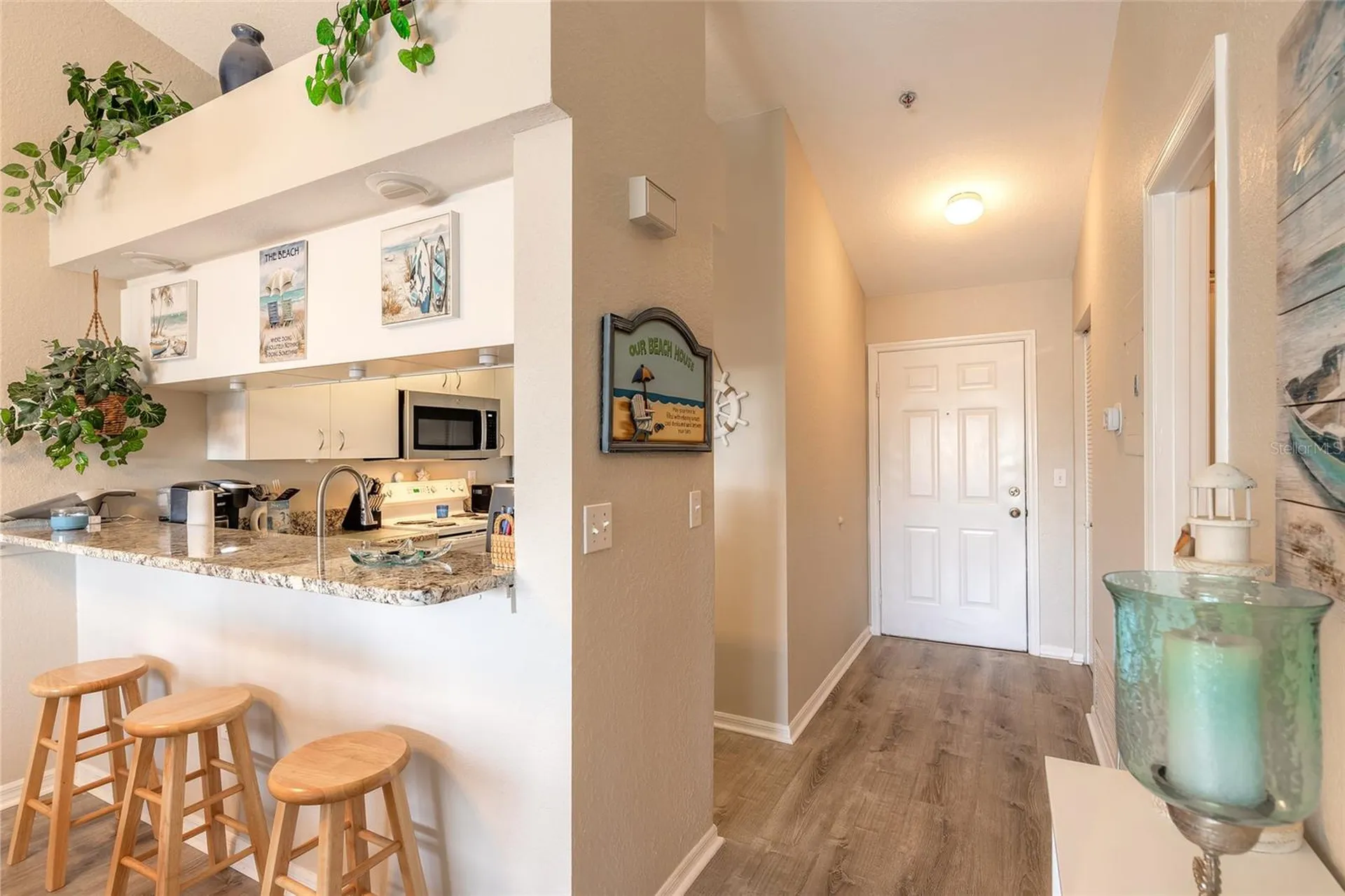 402 Bouchelle Drive New Smyrna Beach FL 32169