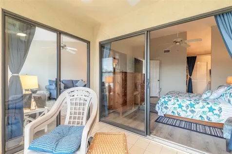 402 Bouchelle Drive New Smyrna Beach FL 32169