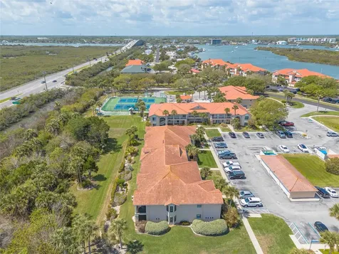 402 Bouchelle Drive New Smyrna Beach FL 32169