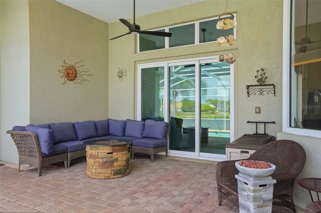 9203 Lake Cypress Loop Weeki Wachee FL 34613
