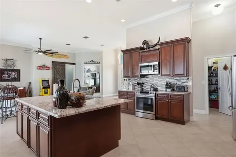 9203 Lake Cypress Loop Weeki Wachee FL 34613