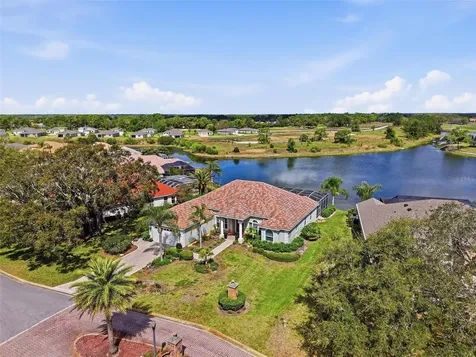 9203 Lake Cypress Loop Weeki Wachee FL 34613