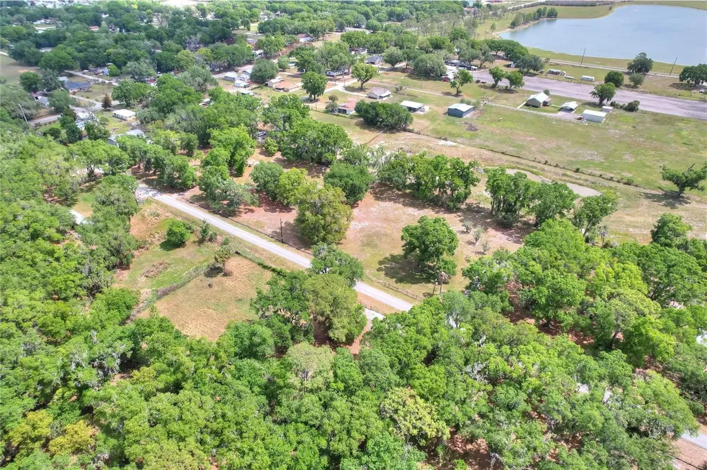 1445 Carter Street Auburndale FL 33823