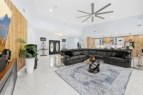161 W Chase Street Hernando FL 34442