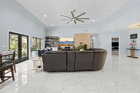 161 W Chase Street Hernando FL 34442