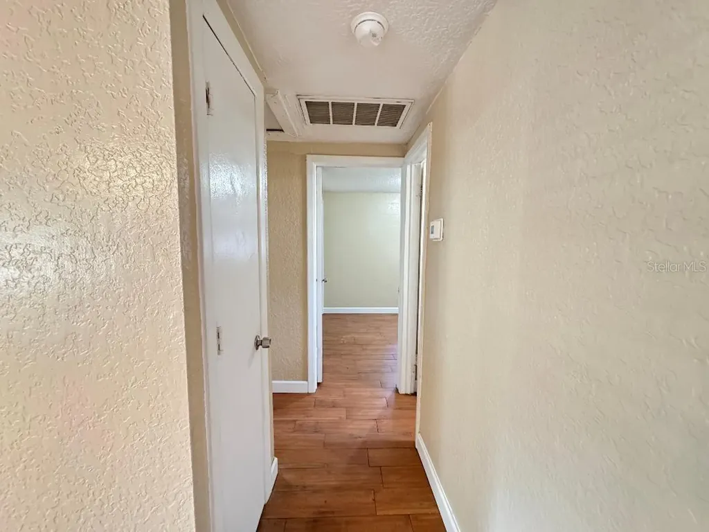 37221 Marlu Lane Dade City FL 33525