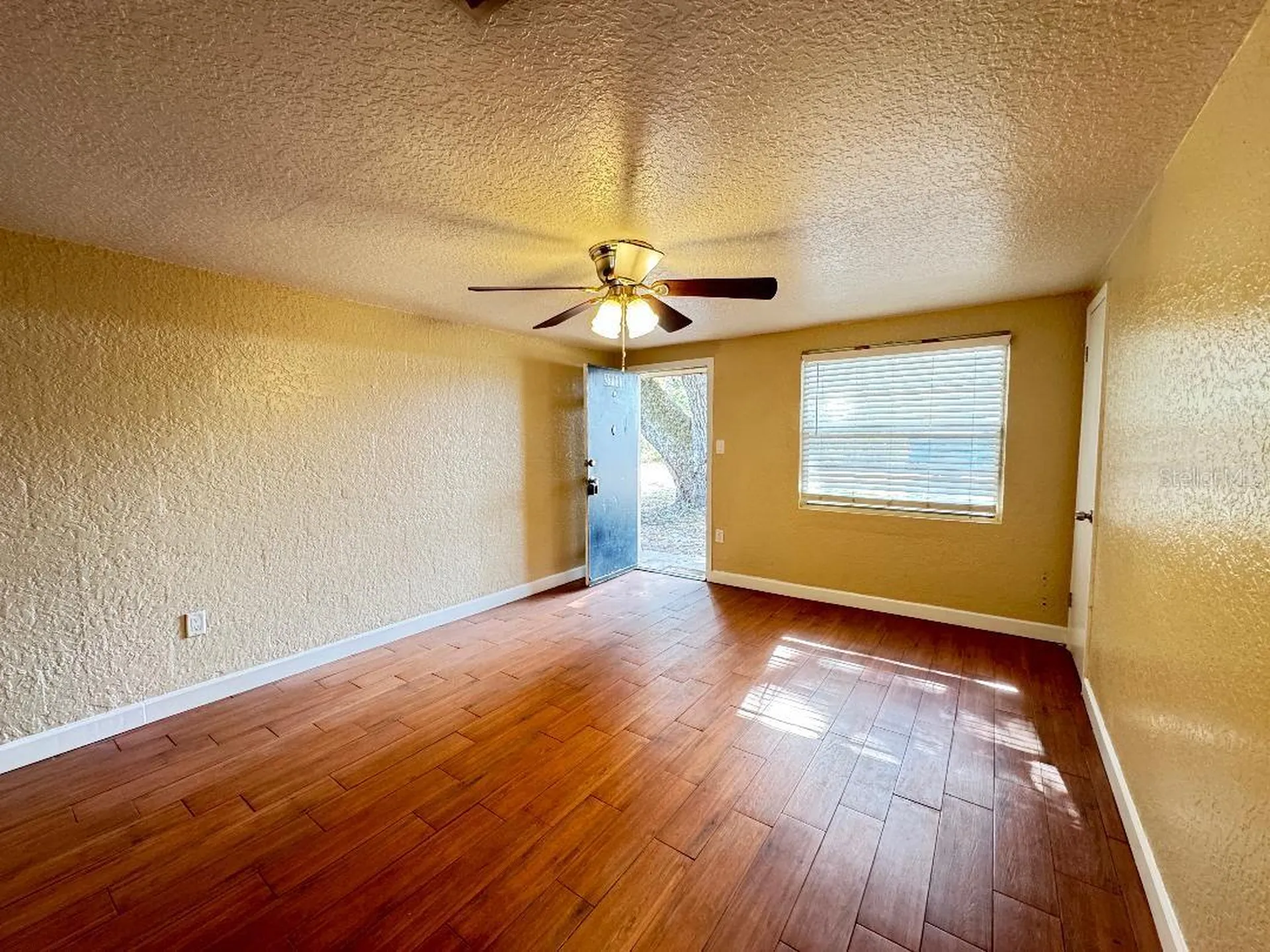 37221 Marlu Lane Dade City FL 33525