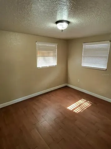 37221 Marlu Lane Dade City FL 33525