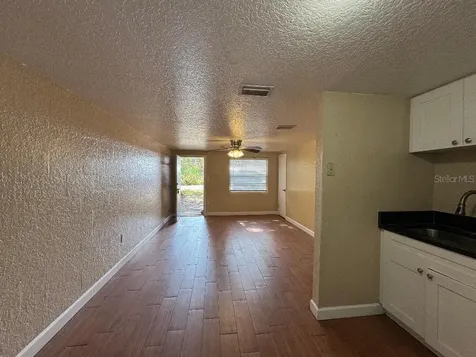 37221 Marlu Lane Dade City FL 33525