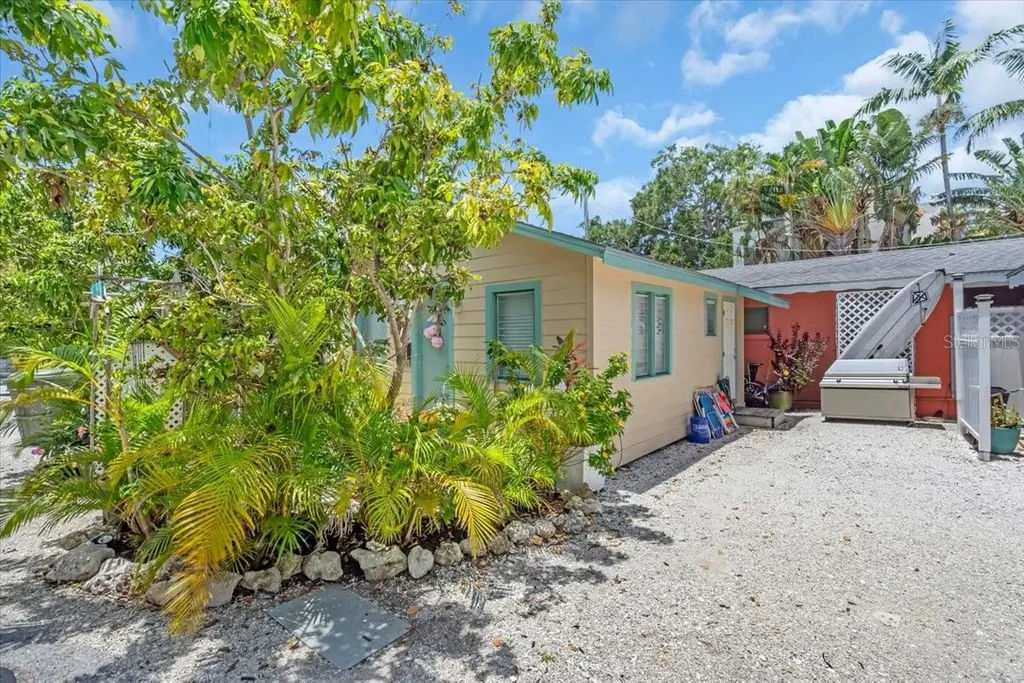 1760 Wisconsin Lane Sarasota FL 34239