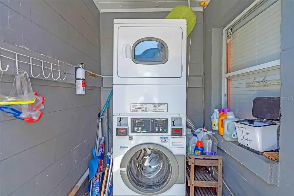 1760 Wisconsin Lane Sarasota FL 34239