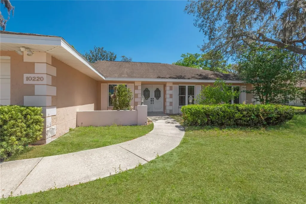 10220 Swanson Court Spring Hill FL 34608