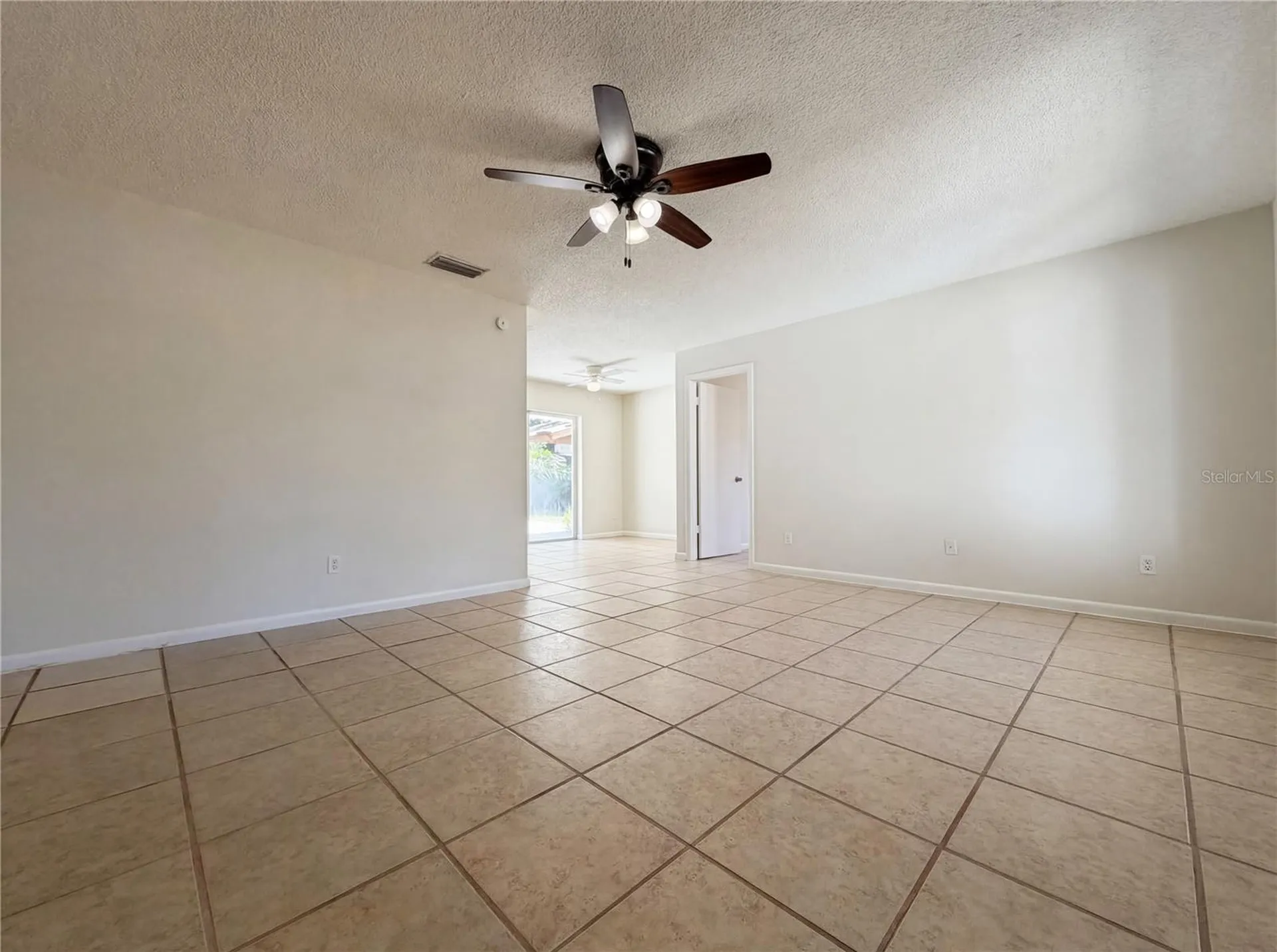 909 Winchester Court Brandon FL 33510