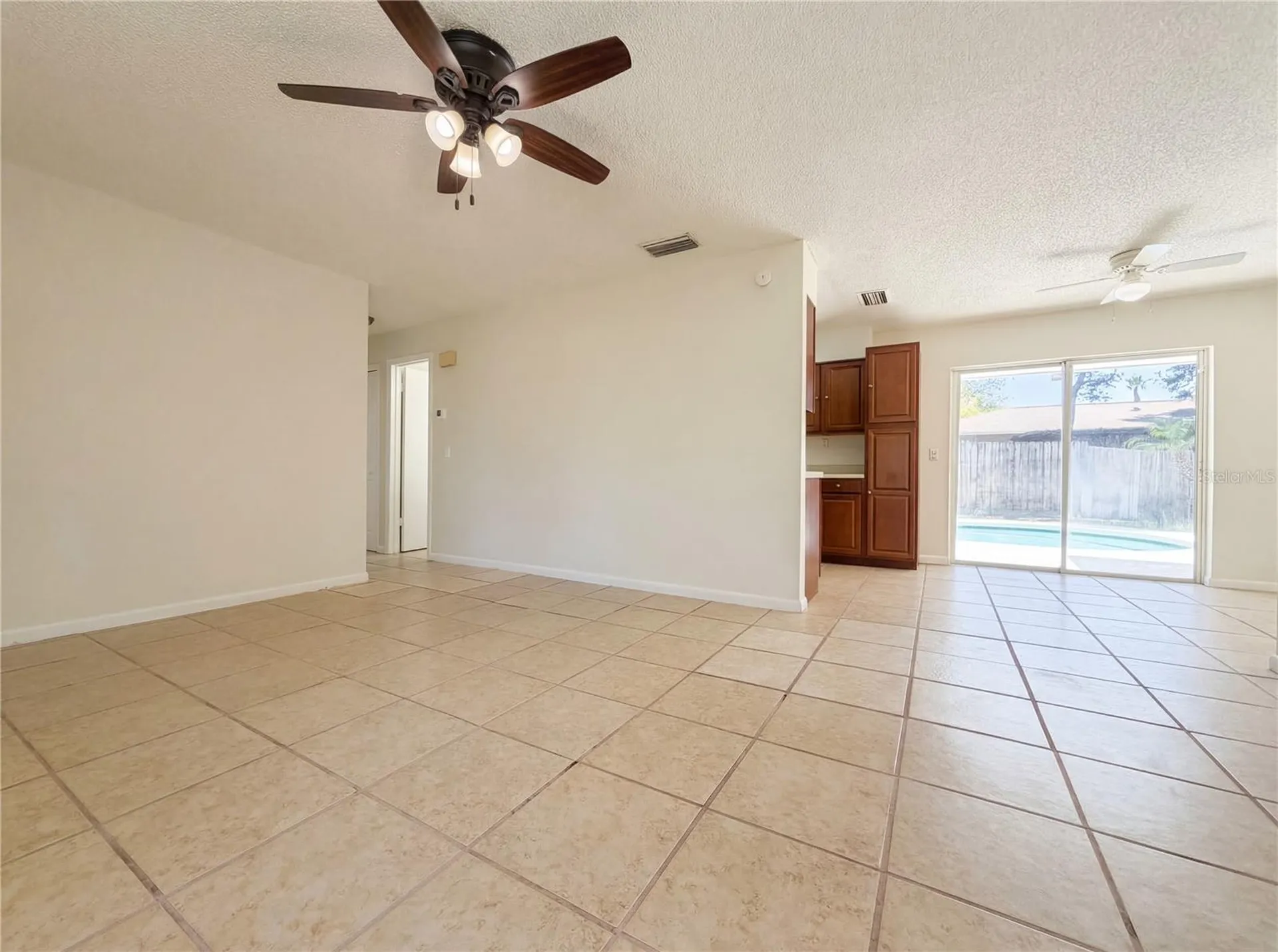 909 Winchester Court Brandon FL 33510