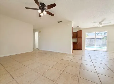 909 Winchester Court Brandon FL 33510