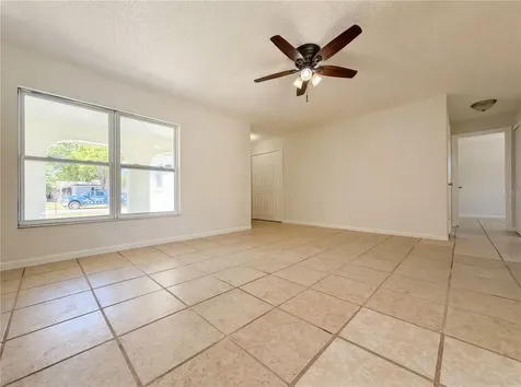 909 Winchester Court Brandon FL 33510