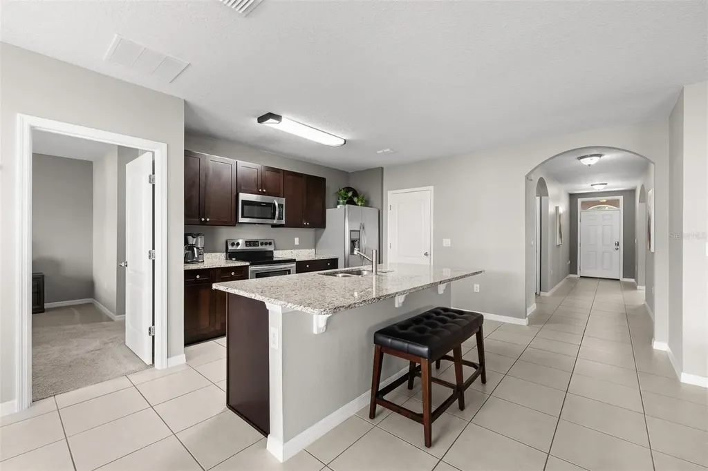 412 Aberdeen Drive Davenport FL 33896