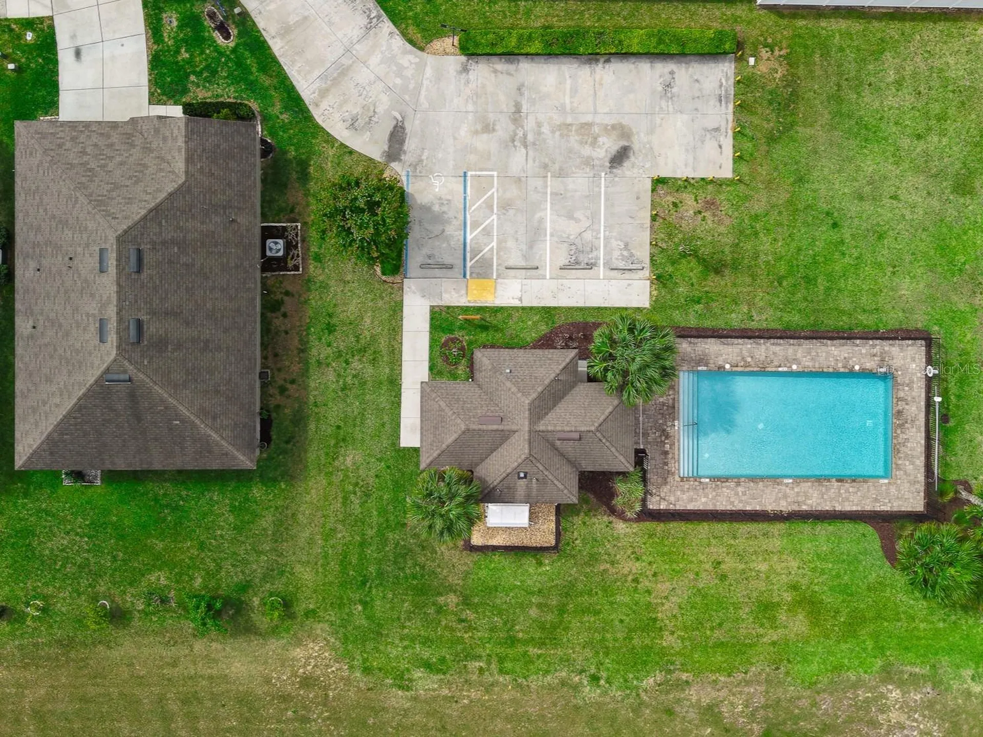 412 Aberdeen Drive Davenport FL 33896