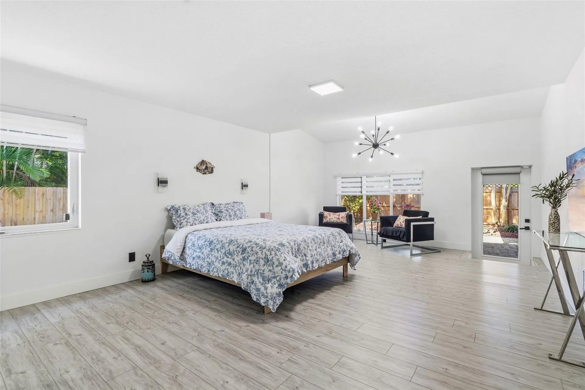 6228 7th Avenue N St Petersburg FL 33710