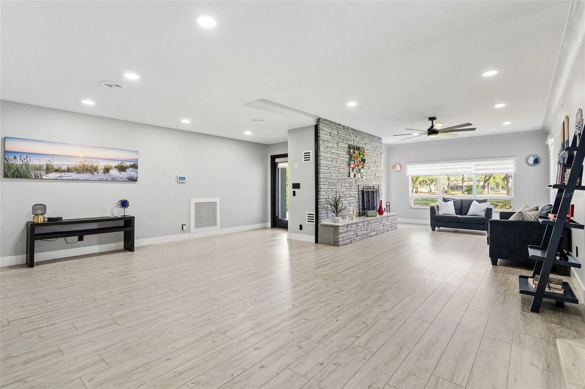 6228 7th Avenue N St Petersburg FL 33710
