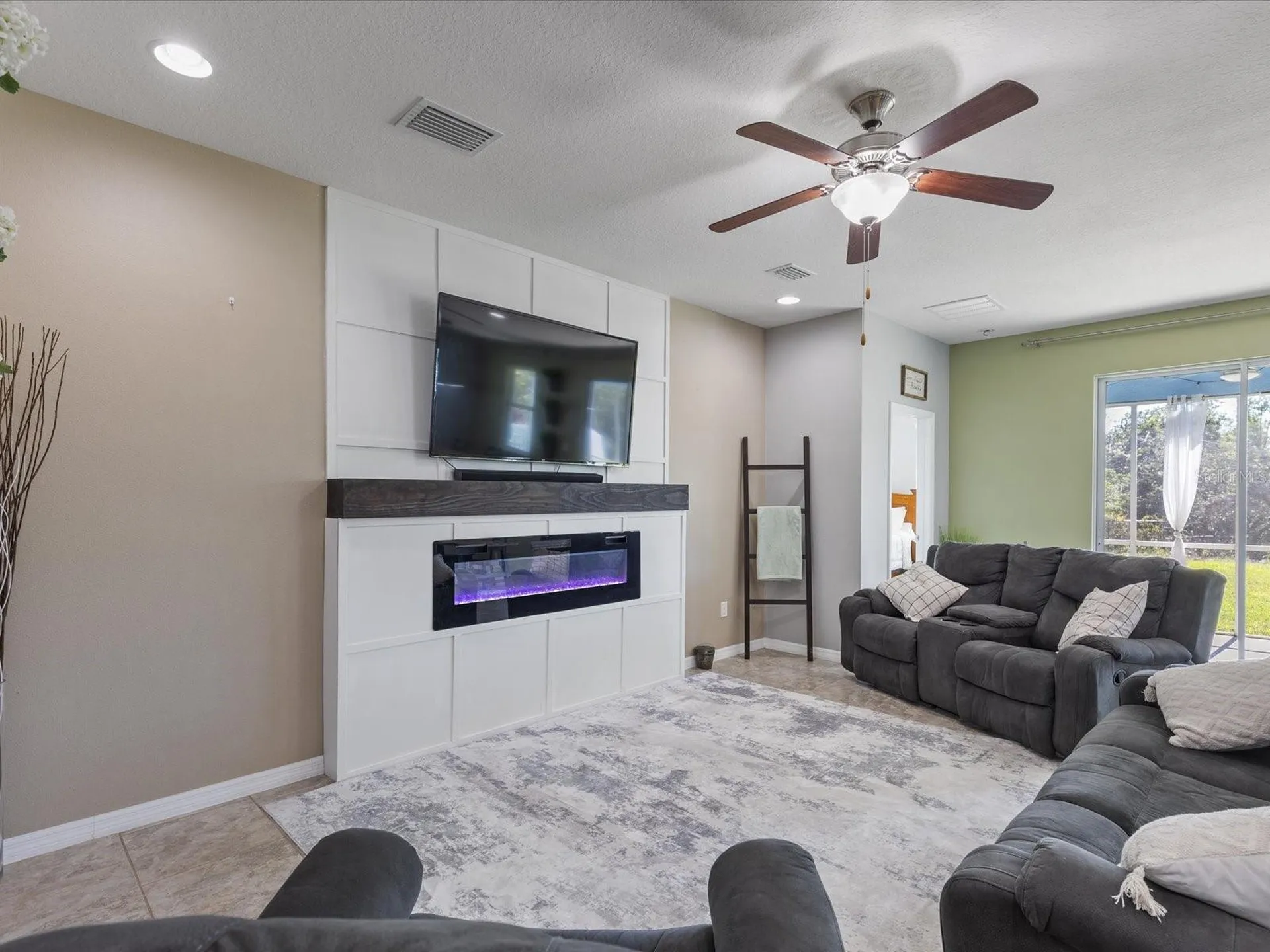 445 Bahama Grande Boulevard Apollo Beach FL 33572