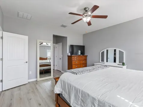 445 Bahama Grande Boulevard Apollo Beach FL 33572