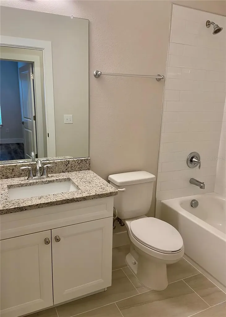 3126 W Azeele Street Tampa FL 33609