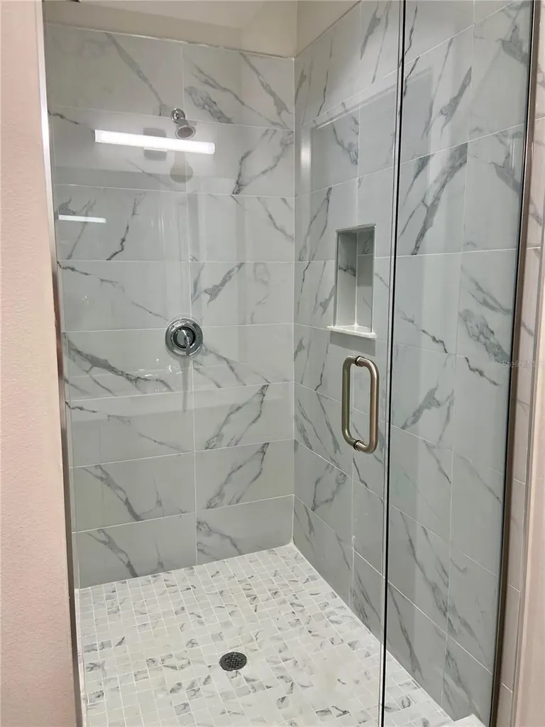 3126 W Azeele Street Tampa FL 33609