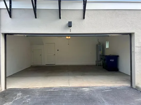 3126 W Azeele Street Tampa FL 33609