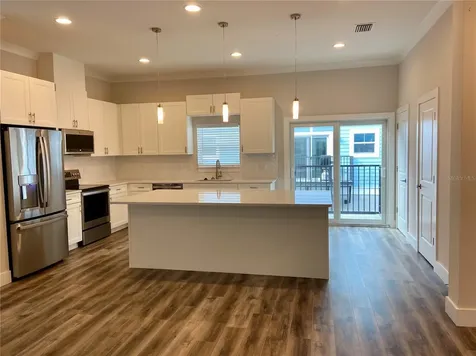 3126 W Azeele Street Tampa FL 33609